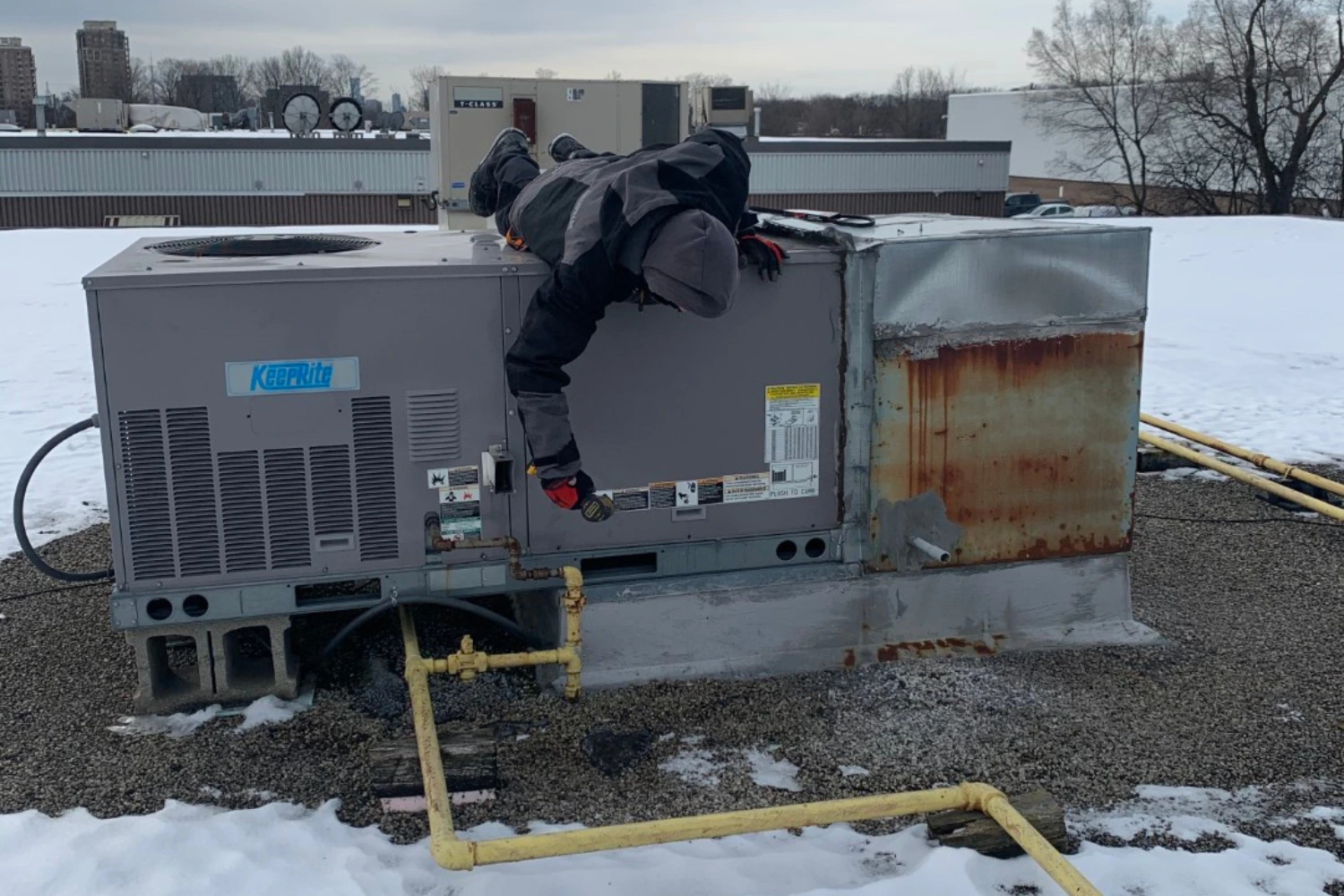 commercial rooftop unit maintenance